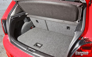 ����-����� Hyundai i20, Volkswagen Polo