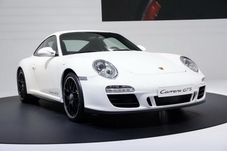 Париж: Porsche представляет 911 GTS Париж: Porsche представляет 911 GTS