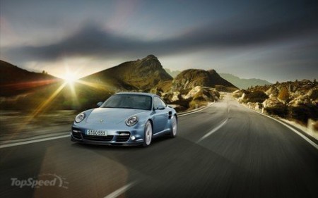 Porsche ����� ������� �� 4-����������� ���������