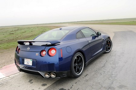 09-2012-nissan-gt-r-fd