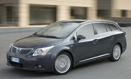 Британия поставит Toyota Японии Британия поставит Toyota Японии