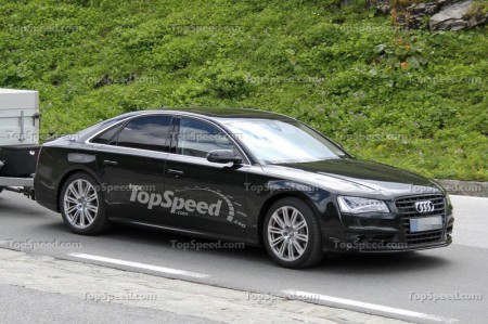 ������ ������� Audi S8 � ������