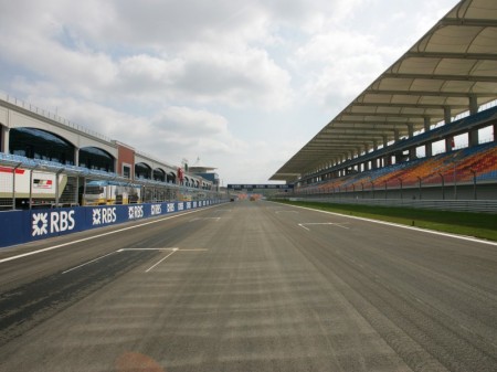 Турция надеется вернуться в календарь F1 в 2012 году Турция надеется вернуться в календарь F1 в 2012 году
