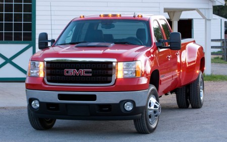 GMC Sierra 3500HD выигрывает соревнование пикапов GMC Sierra 3500HD выигрывает соревнование пикапов
