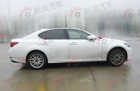 Lexus-GS-2013-4