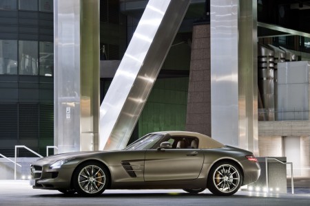 SLS AMG Roadster