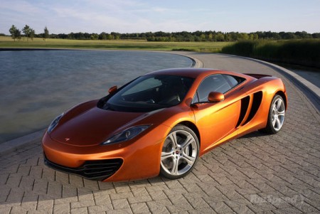 McLaren ������������� ������������ MP4-12C �� ����������� ������������