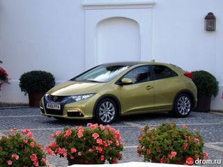 ����-����� Honda Civic 5D