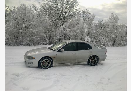 Mitsubishi Galant 2002