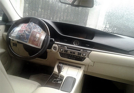 ��������� ���������� ������������ ����� Lexus ES ������ �����