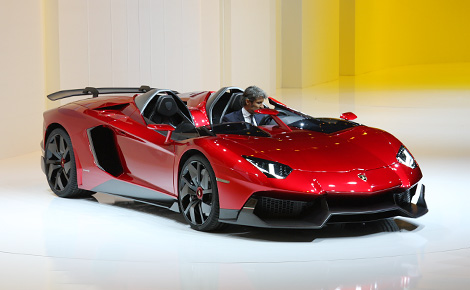 �������� Lamborghini Aventador J �������� �� �������