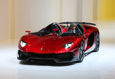 �������� Lamborghini Aventador J �������� �� �������