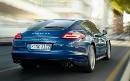porsche_panamera_plug_in_hybrid.crwtecx5x6o0kgkwwso444co8.a5fuq7lrqzkgc0ccw4ss08gso.th