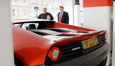 ��� ����� �������� ��������� ���������� �������� Ferrari