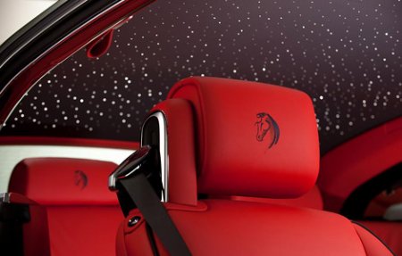 Rolls-Royce ������ ���������� ���� Phantom � ����� ��������� �������