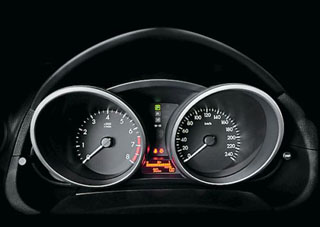 ����-����� Mazda5