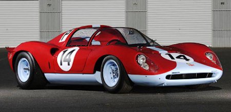 � ������ � ������� ����� 16 ���������� ����������� Ferrari