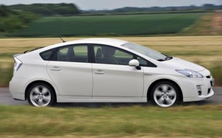 2012_toyota_prius_herb_chambers_11.9yfe9oswwe0wgcsgwgg04ckw4.a5fuq7lrqzkgc0ccw4ss08gso.th