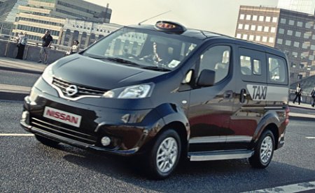 Nissan предложил заменить лондонские кэбы своими компактвэнами Nissan предложил заменить лондонские кэбы своими компактвэнами