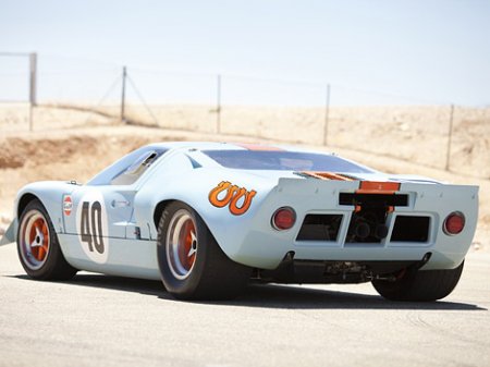 Гоночный Ford GT40 установил рекорд стоимости Гоночный Ford GT40 установил рекорд стоимости
