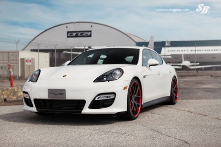porsche-panamera-gts_600x0w
