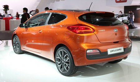 �������� Kia ����������� ����������� cee'd
