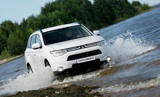 ����-����� Mitsubishi Outlander