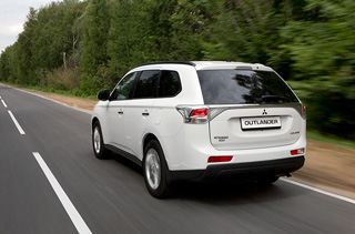 ����-����� Mitsubishi Outlander