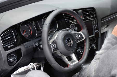 KIA ���������� ���������� VW Golf GTI