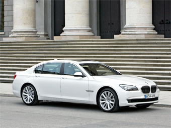 BMW ����� "�������" ������� V12